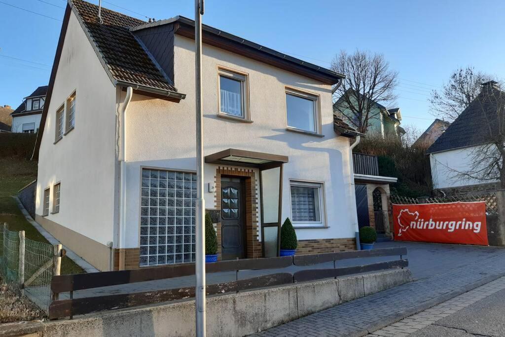Ferienhaus Urban Mit Garage Wimbach Eksteriør billede